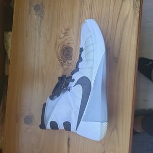 Hyperdunk 2015 'White Black Wolf Grey